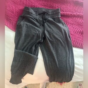 Grey lululemon joggers size 4